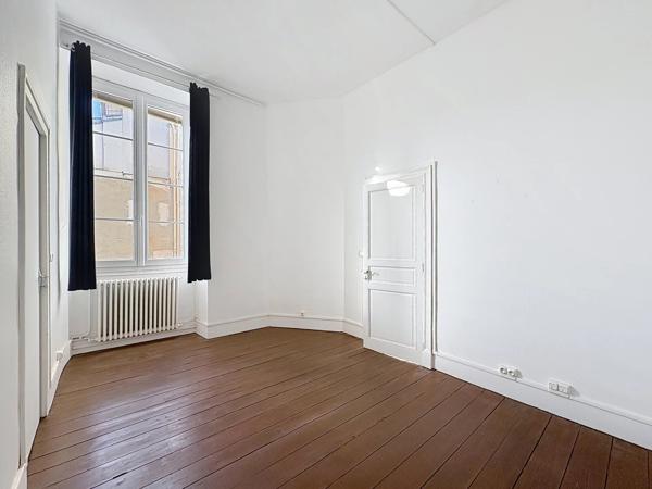 Appartement T4 – Capitole – Usage professionnel / bureaux