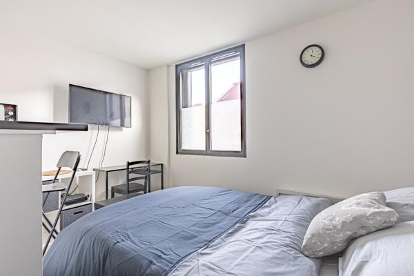 STUDIO 21 m² ? 157 000  ? INVESTISSEMENT LOCATIF ? MÉTRO LIGNE 7