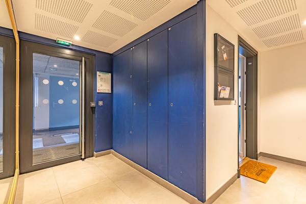 STUDIO 21 m² ? 157 000  ? INVESTISSEMENT LOCATIF ? MÉTRO LIGNE 7