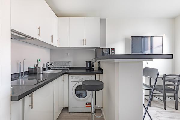 STUDIO 21 m² ? 157 000  ? INVESTISSEMENT LOCATIF ? MÉTRO LIGNE 7