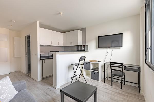 STUDIO 21 m² ? 157 000  ? INVESTISSEMENT LOCATIF ? MÉTRO LIGNE 7