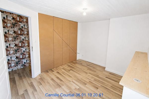 Maison de village rénovée quartier calme VERNOUX EN VIVARAIS (07)
