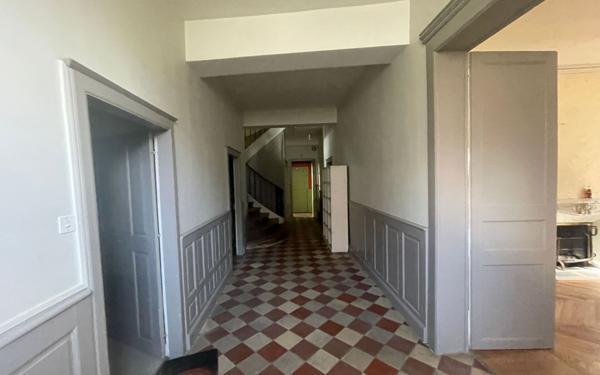 Maison à vendre    6 pièces •  Gien