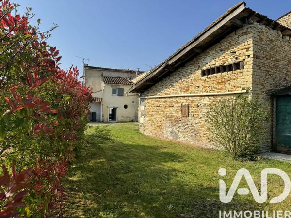 Maison à vendre 5 pièces 144 m² Sansais