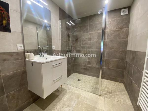 Vente Maison 14 pièces 350 m2 à Clairvaux-les-Lacs