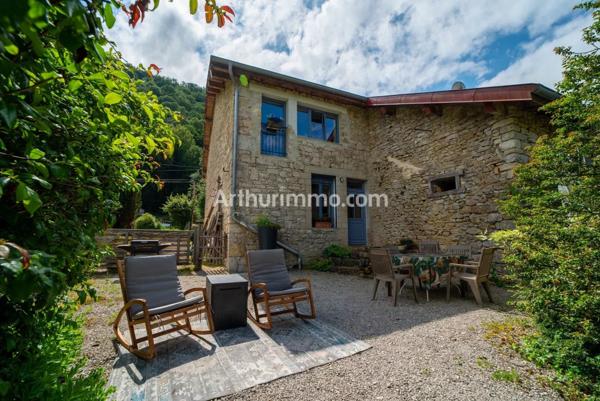 Vente Maison 14 pièces 350 m2 à Clairvaux-les-Lacs