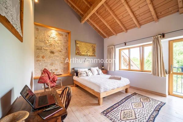 Vente Maison 14 pièces 350 m2 à Clairvaux-les-Lacs