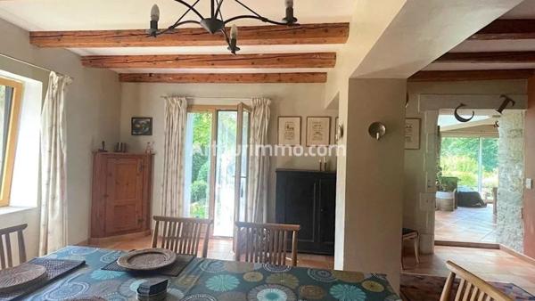 Vente Maison 14 pièces 350 m2 à Clairvaux-les-Lacs