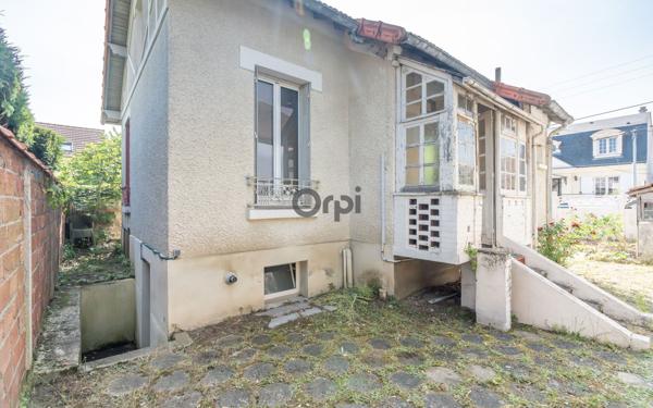 Maison à vendre    2 pièces •  Saint-Maur-des-Fossés