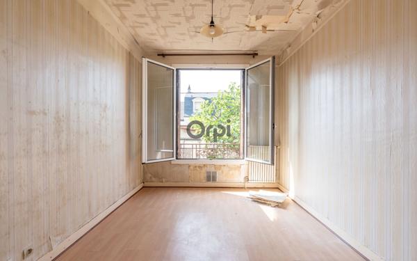 Maison à vendre    2 pièces •  Saint-Maur-des-Fossés