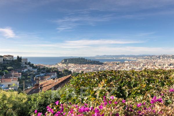 Villa vue mer imprenable au pied de la forêt communale de Vinaigrier