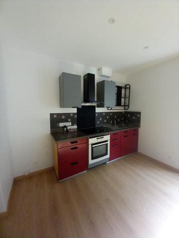 GRAND T3 DE 77.75 M2 CENTRE VILLE
