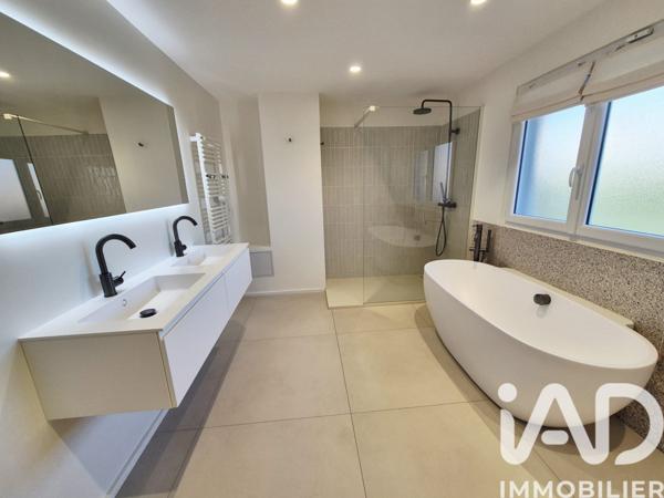 Maison à vendre 5 pièces 148 m² Le Soler