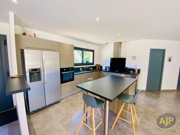 Vente maison Lesparre Medoc : 350 000 € - AJP Lesparre Immobilier