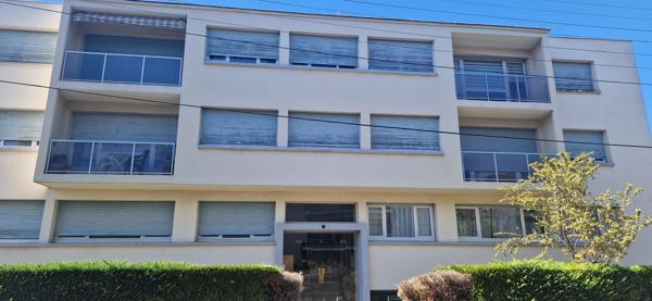 Appartement T4 – Balcon – Cave et stationnement
