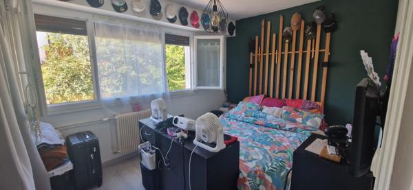 Appartement T4 – Balcon – Cave et stationnement