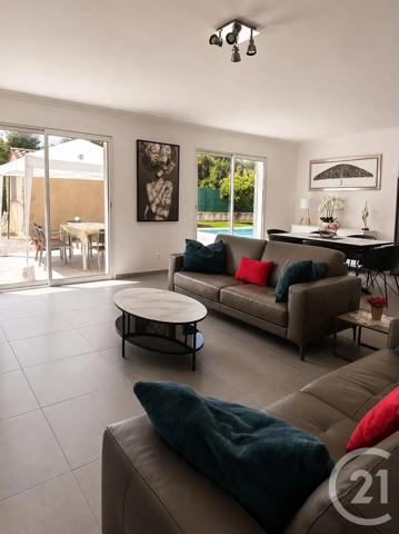 Maison à vendre  4 pièces - 137,79 m 2   VENCE  - 06