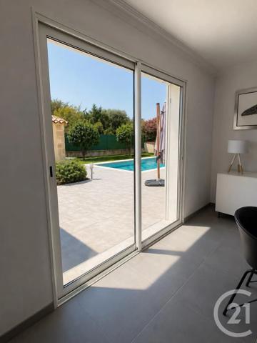Maison à vendre  4 pièces - 137,79 m 2   VENCE  - 06