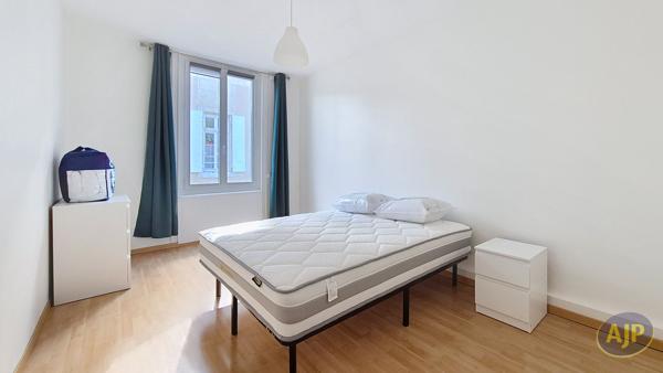 Appartement à louer Lucon : 2 pièces, 34m² avec 1 chambre(s) à 470€ - AJP Immobilier La Roche-sur-Yon