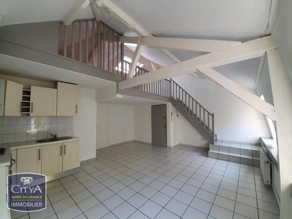 Appartement à louer 2 pièces 51.26m² Valenciennes (59300)
