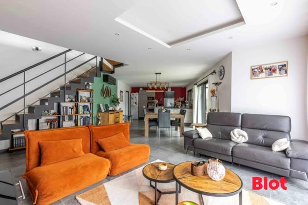 Maison 6 pièce(s)