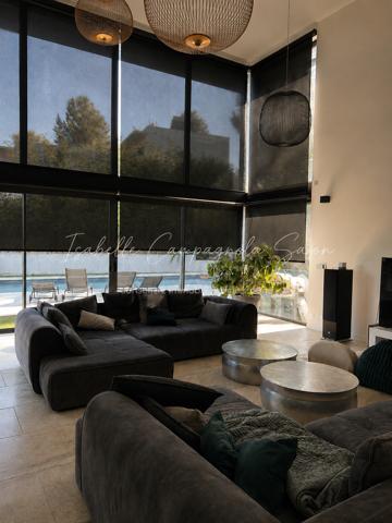 Maison
         6 pièces
        - 395 m² Bien prestige 1 890 000 € *