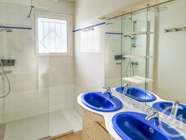 Appartement T3 à vendre  3 pièces - 64,30 m2 LES SABLES D OLONNE - 85