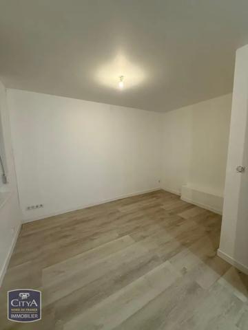 Appartement à louer 1 pièce 17.76m² Louvroil (59720)