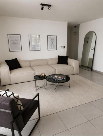LOCATION NON MEUBLEE - Annecy - Appartement T3 avec garage
