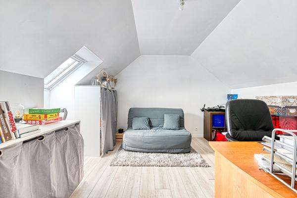 Maison Soulaire Et Bourg 6 pièce(s) 106 m2