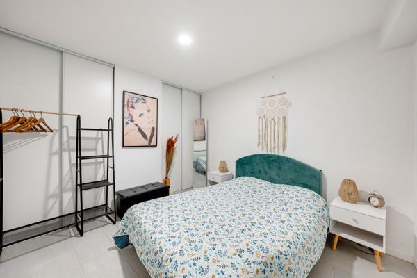 Charmante maison de village à Lauris avec terrasse et T2