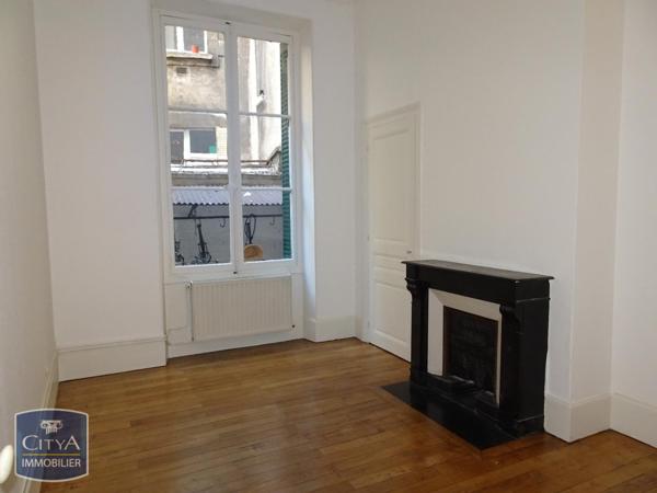 Appartement à louer 3 pièces 79.94m²