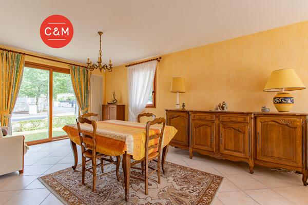 44400 REZE REZE TROCARDIERE - Plain-pied 5 pièces 109 m²