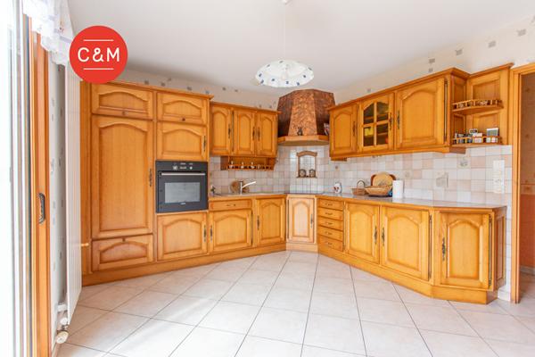 44400 REZE REZE TROCARDIERE - Plain-pied 5 pièces 109 m²