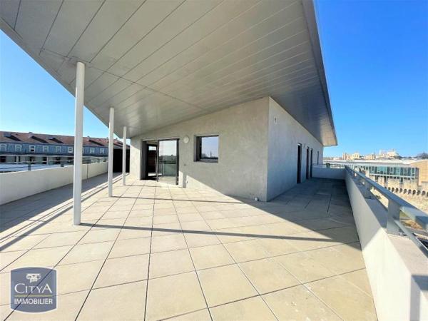 Appartement à louer 4 pièces 84.08m²