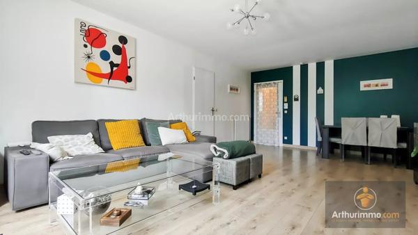 Vente                                                      Maison
                        
                     7 pièces                      120 m2                     à Bondoufle