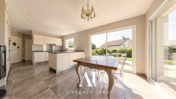 Villa ARTEA individuelle T6 Jardin Terrasse Garage 01170 Thoiry