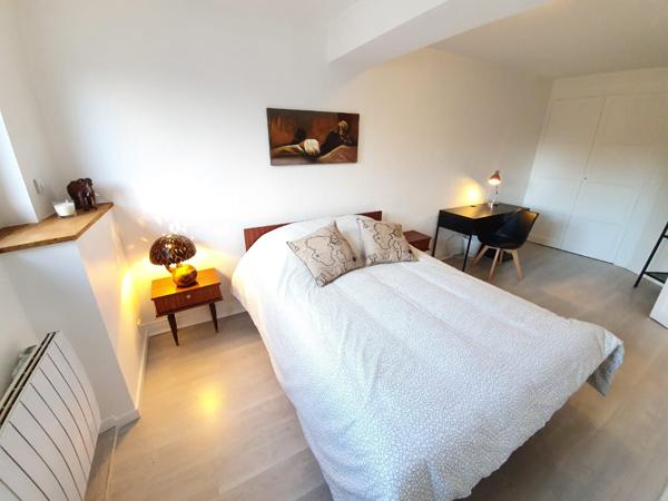 A LOUER APPARTEMENT MEUBLÉ