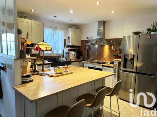 Maison à vendre 5 pièces 85 m² Saint-Martin-de-Crau