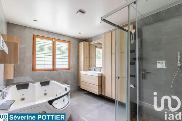 Maison à vendre 6 pièces 126 m² Viry-Châtillon