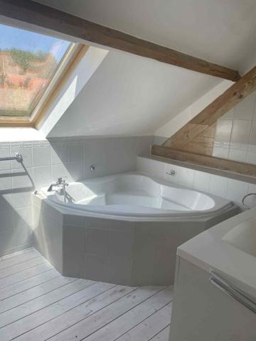 Maison contemporaine à MIRAUMONT (80300)