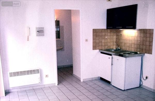 Immeuble à vendre à La Rochelle en Charente-Maritime (17000), ref : 17117-1082540