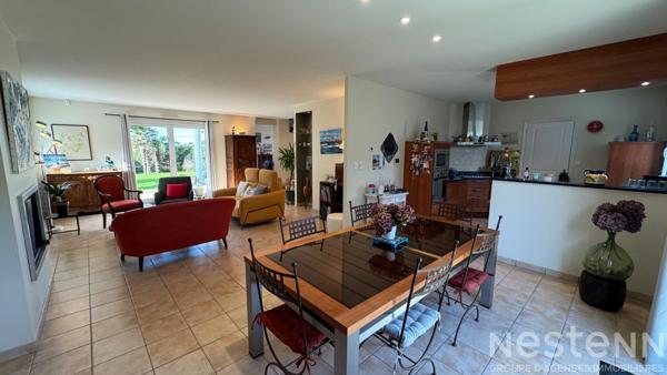 SAINT-PIERRE-QUIBERON - Grande maison aux prestations haut de gamme à vendre proche des plages de la baie !