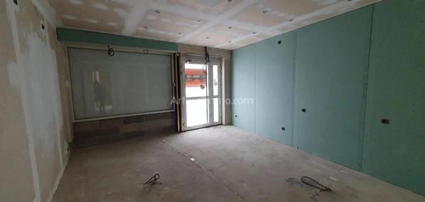 Location Local commercial 2 pièces 30 m2 à Draveil
