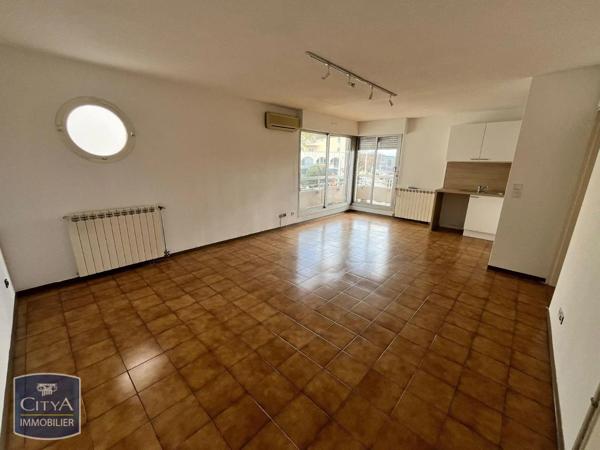 Appartement à louer 2 pièces 57.56m² Perpignan (66000)