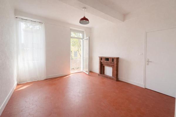 Appartement 3 pièces avec balcon filant