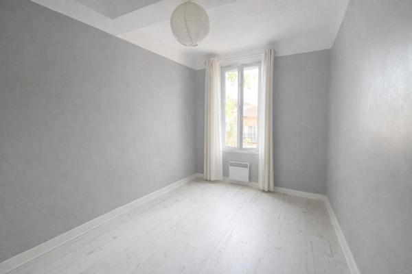 Appartement 3 pièces avec balcon filant