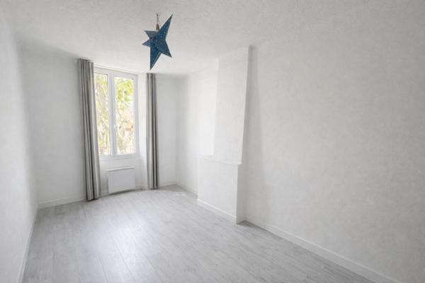 Appartement 3 pièces avec balcon filant