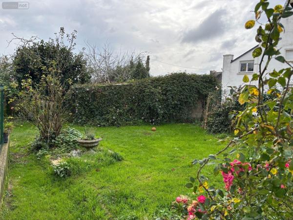 Maison rurale à vendre à Langolen dans le Finistère (29510), ref : MAIS/1043   
Bourg