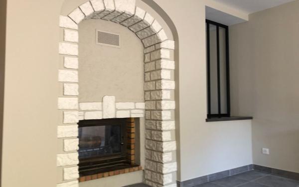 Maison à louer    4 pièces •  Sartes